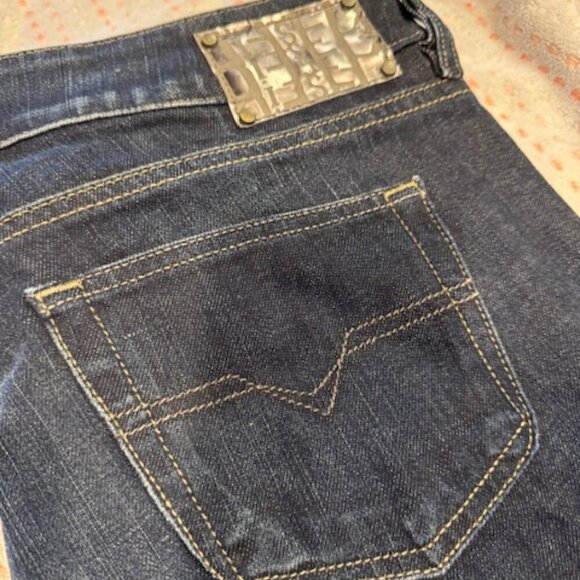 Diesel Louvely Jeans Womens Size 30x32 Bootcut Fit Stretch Denim Mid Rise Blue - Picture 2 of 6
